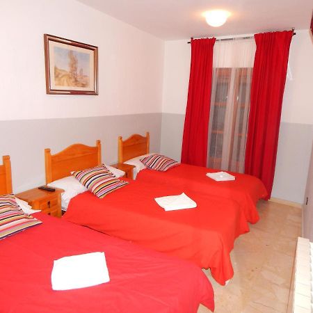 Hostal El Peine Torrejon de Ardoz Room photo